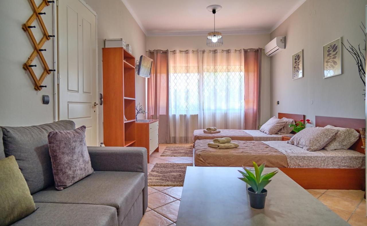 Noufris House Róda Kültér fotó